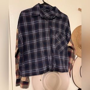 LIKE NEW ✨ Hyfve by Buckle Cropped Multi Plaid Top